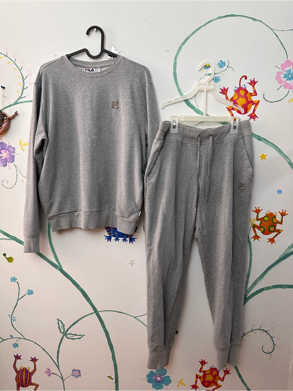 FILA Gray Crewneck Sweatshirt & Joggers Set